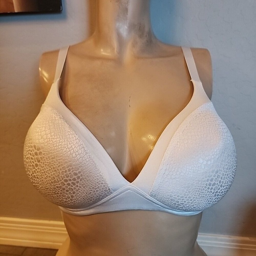 Warners Womens Bra 36D Blissful Benefits W4013 Back Smoothing Lift White Wireles